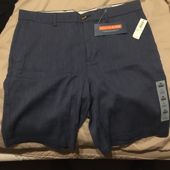 Slim fit shorts - Picture 2 of 3